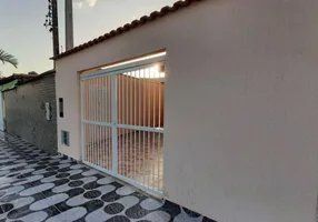 Foto 1 de Casa com 2 Quartos à venda, 98m² em Balneário Martinez, Mongaguá