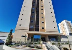 Foto 1 de Apartamento com 3 Quartos à venda, 170m² em Monte Castelo, Campo Grande