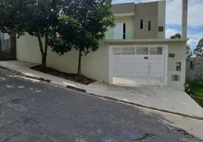 Foto 1 de Sobrado com 3 Quartos à venda, 85m² em Serpa, Caieiras