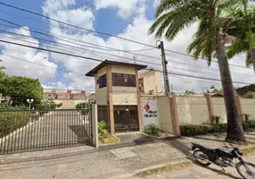 Foto 1 de Casa de Condomínio com 3 Quartos para alugar, 120m² em BOA VISTA, Fortaleza