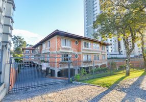 Condomínio Edifício Saint Simon - Av. Nsa da Luz, 347 - Cabral, Curitiba-PR