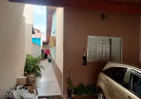 Foto 1 de Casa com 2 Quartos à venda, 70m² em Jardim Ismenia, São José dos Campos