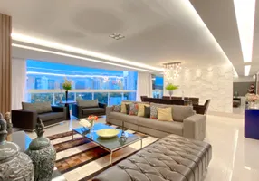Foto 1 de Apartamento com 4 Quartos à venda, 192m² em Esplanada, Governador Valadares