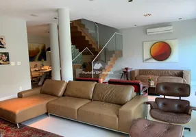 Foto 1 de Casa com 5 Quartos à venda, 595m² em Humaitá, Rio de Janeiro