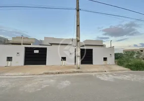 Foto 1 de Casa com 2 Quartos à venda, 53m² em Portal das Acácias, Pedro Leopoldo