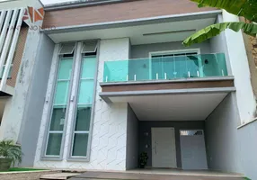 Foto 1 de Casa de Condomínio com 4 Quartos à venda, 209m² em Maraponga, Fortaleza