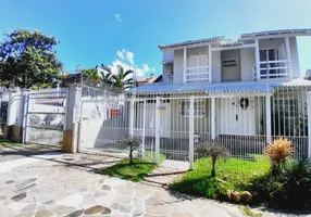 Foto 1 de Casa com 4 Quartos para venda ou aluguel, 600m² em Chácara das Pedras, Porto Alegre