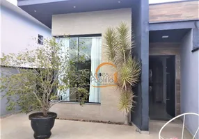 Foto 1 de Casa com 2 Quartos à venda, 72m² em Recreio Maristela, Atibaia