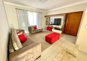 Foto 1 de Casa com 4 Quartos à venda, 219m² em Jardim Nova Europa, Campinas