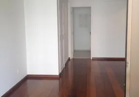 Foto 1 de Apartamento com 3 Quartos à venda, 100m² em Real Parque, São Paulo