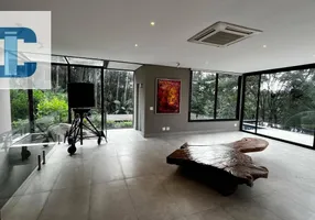 Foto 1 de Casa de Condomínio com 3 Quartos para venda ou aluguel, 550m² em Tamboré, Barueri
