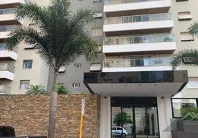 Foto 1 de Apartamento com 4 Quartos à venda, 390m² em Jardim Paulista, Bauru