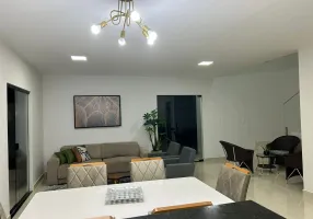 Foto 1 de Casa com 2 Quartos para venda ou aluguel, 230m² em Alto do Calhau, São Luís