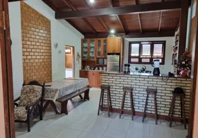 Foto 1 de Casa com 4 Quartos à venda, 250m² em Morro das Pedras, Florianópolis