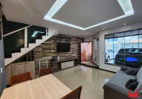 Foto 1 de Casa com 3 Quartos à venda, 140m² em Cabral, Contagem