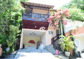 Foto 1 de Casa com 3 Quartos à venda, 350m² em Badu, Niterói