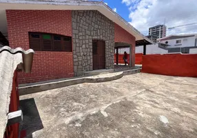 Foto 1 de Casa com 5 Quartos para alugar, 350m² em Tambauzinho, João Pessoa