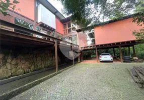 Foto 1 de Casa de Condomínio com 3 Quartos à venda, 290m² em Serra da Cantareira, Mairiporã