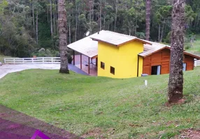 Foto 1 de Fazenda/Sítio com 3 Quartos à venda, 5000m² em Centro, Marmelópolis