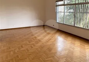 Foto 1 de Casa com 3 Quartos à venda, 100m² em Campo Grande, São Paulo