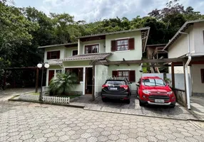 Foto 1 de Casa de Condomínio com 3 Quartos à venda, 140m² em Quitandinha, Petrópolis