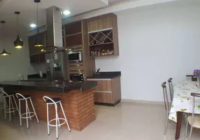 Foto 1 de Casa com 3 Quartos à venda, 251m² em Alto da Lapa, São Paulo