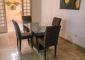 Foto 1 de Casa com 3 Quartos à venda, 139m² em Setor Garavelo, Aparecida de Goiânia