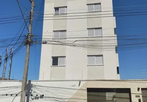 Foto 1 de Apartamento com 2 Quartos à venda, 45m² em Daniel Fonseca, Uberlândia