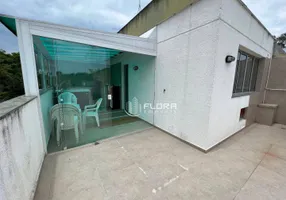 Foto 1 de Cobertura com 3 Quartos à venda, 110m² em Maria Paula, São Gonçalo