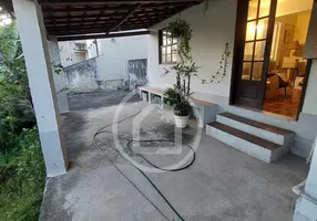 Foto 1 de Casa com 3 Quartos à venda, 136m² em Tanque, Rio de Janeiro