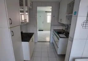 Foto 1 de Apartamento com 2 Quartos à venda, 50m² em Conjunto Residencial José Bonifácio, São Paulo