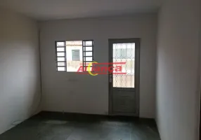 Foto 1 de Casa com 2 Quartos para alugar, 69m² em Vila Rio de Janeiro, Guarulhos