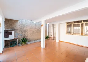 Foto 1 de Casa com 3 Quartos à venda, 260m² em Vila Marari, São Paulo