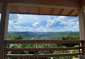 Foto 1 de Fazenda/Sítio com 1 Quarto à venda, 60m² em Zona Rural, Bento Gonçalves