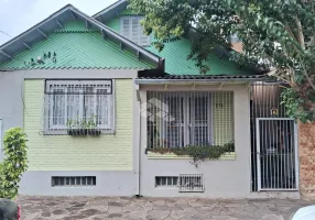 Foto 1 de Casa com 4 Quartos à venda, 194m² em Centro, Caxias do Sul