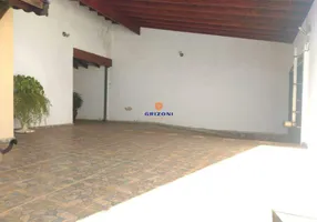 Foto 1 de Casa de Condomínio com 3 Quartos à venda, 126m² em Parque São João, Bauru