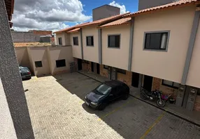 Foto 1 de Casa de Condomínio com 2 Quartos à venda, 90m² em Jardim Santa Marta, Sorocaba