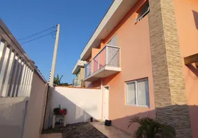 Foto 1 de Sobrado com 3 Quartos à venda, 80m² em Balneário Mogiano, Bertioga