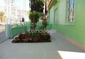 Foto 1 de Casa com 3 Quartos à venda, 150m² em Partenon, Porto Alegre