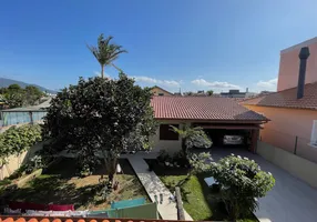 Foto 1 de Casa com 5 Quartos à venda, 258m² em Campeche, Florianópolis