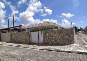 Foto 1 de Casa com 3 Quartos à venda, 360m² em Água Fria, João Pessoa