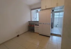 Foto 1 de Kitnet com 1 Quarto à venda, 24m² em Catete, Rio de Janeiro