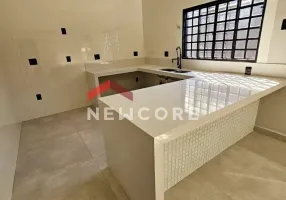 Foto 1 de Casa com 4 Quartos à venda, 183m² em Prolongamento Jardim Angela Rosa, Franca