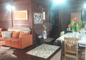 Foto 1 de Casa de Condomínio com 3 Quartos à venda, 220m² em Serra da Cantareira, Mairiporã