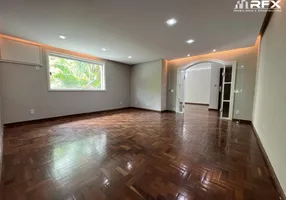 Foto 1 de Casa com 4 Quartos à venda, 250m² em São Francisco, Niterói