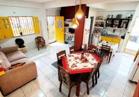 Foto 1 de Casa com 2 Quartos à venda, 72m² em Pedreira, Belém