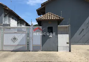 Foto 1 de Casa de Condomínio com 2 Quartos à venda, 77m² em Agenor de Campos, Mongaguá