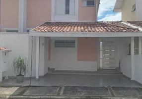 Foto 1 de Casa de Condomínio com 3 Quartos à venda, 142m² em Parque São Cristóvão, Taubaté