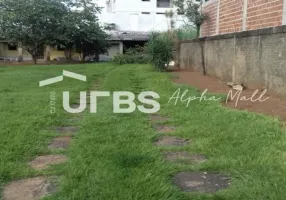 Foto 1 de Lote/Terreno à venda, 638m² em Vila Rosa, Goiânia