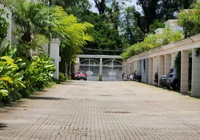 Foto 1 de Casa com 4 Quartos à venda, 240m² em Vila Cruzeiro, São Paulo